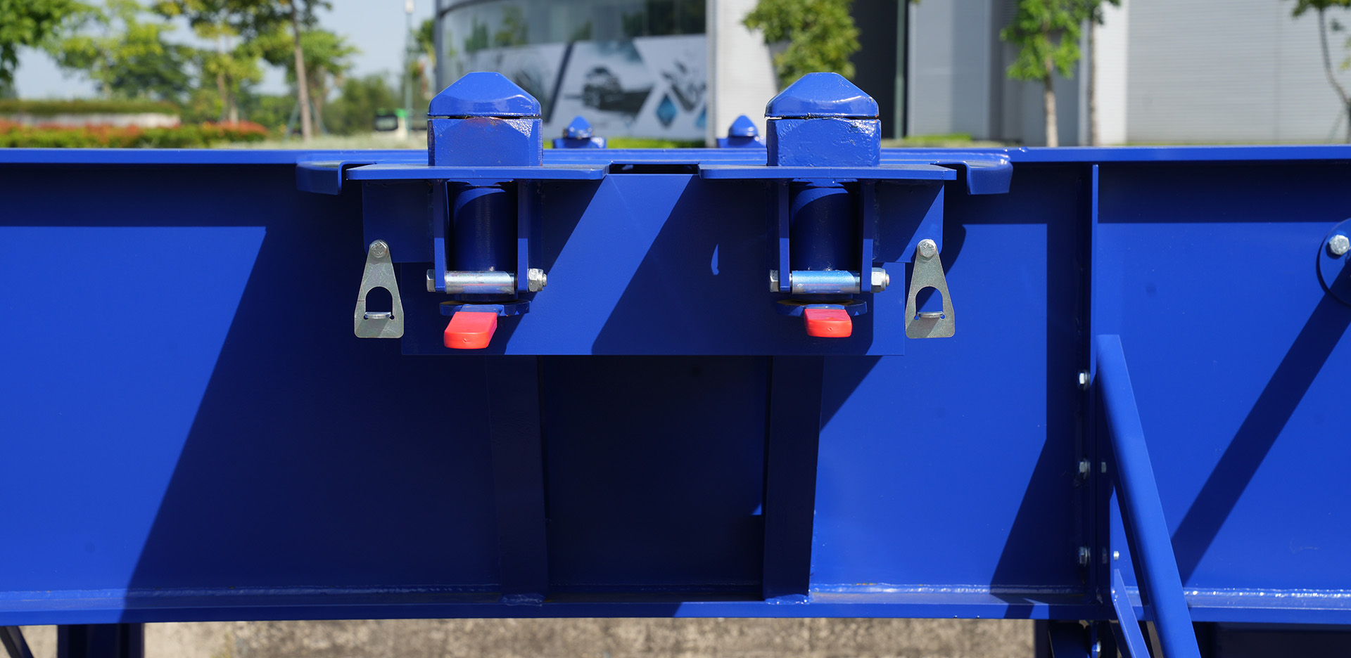 Sơ mi rơ moóc Xương 45’ 3 trục 12 khóa