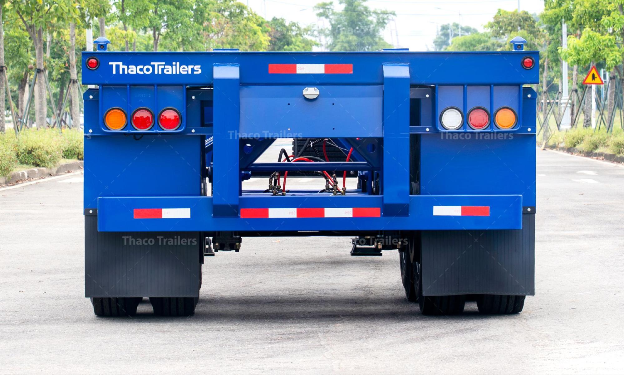 Hệ thống đèn hậu an toàn, bền bỉ, đáp ứng tiêu chuẩn giao thông