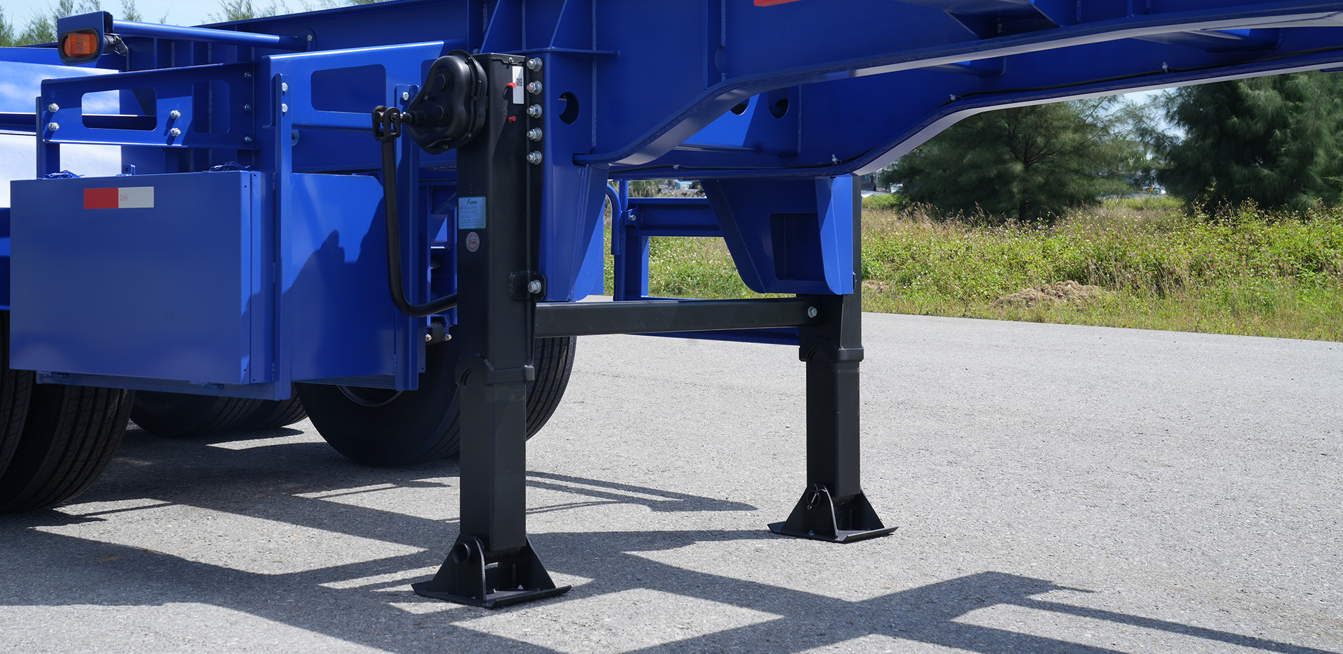 Sơ mi rơ moóc xương 2 trục 20' 8 khoá 2