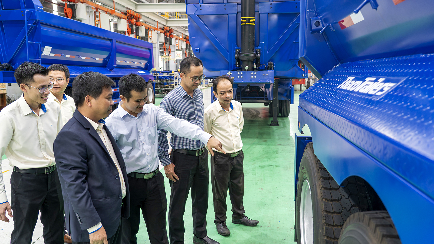 THACO TRAILERS TỔ CHỨC LỄ XUẤT XƯỞNG 
SƠ MI RƠ MOÓC BEN THẾ HỆ MỚI