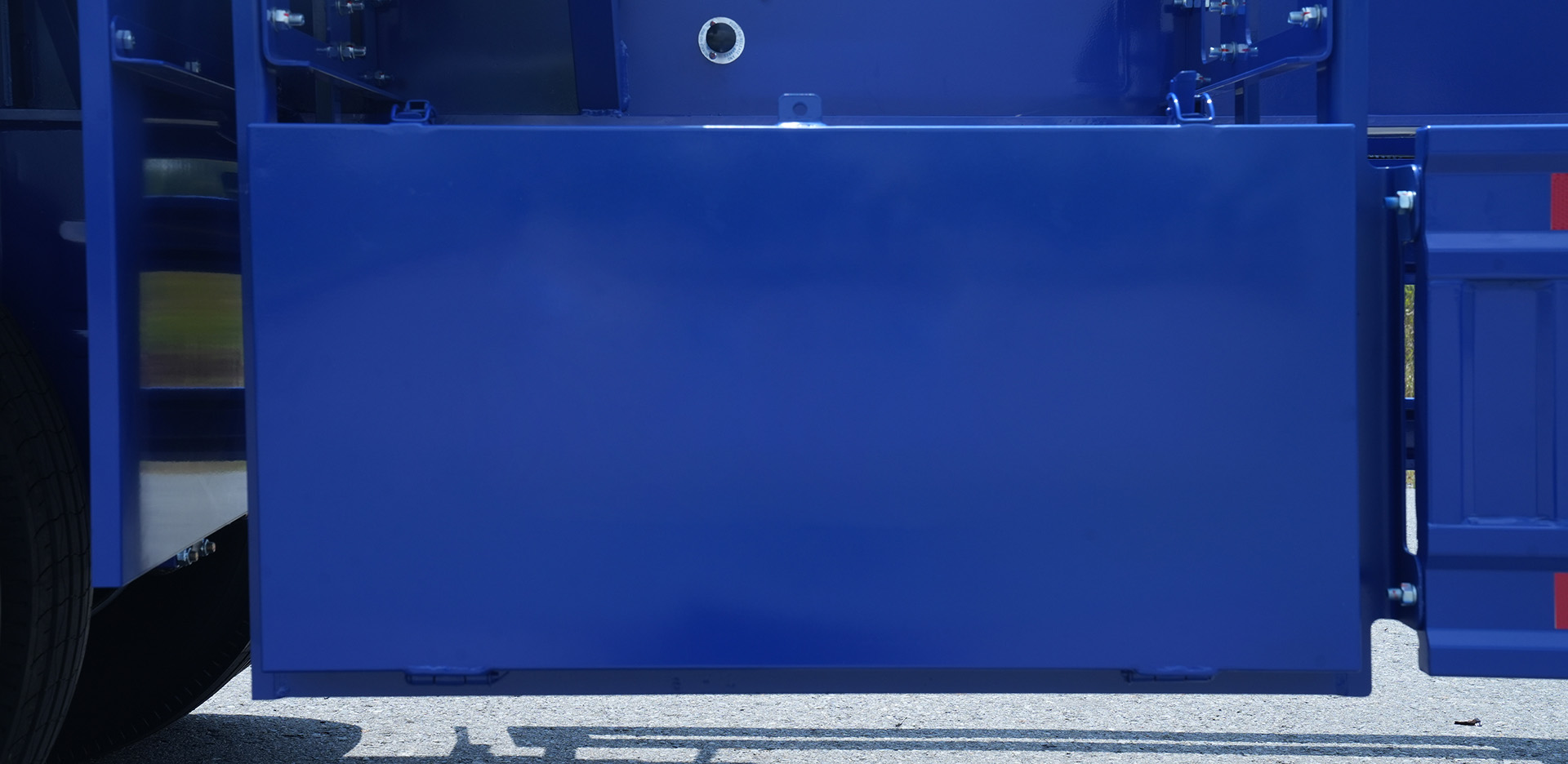 Sơ mi rơ moóc Xương Thaco Trailers 40' 2 trục 12 khóa